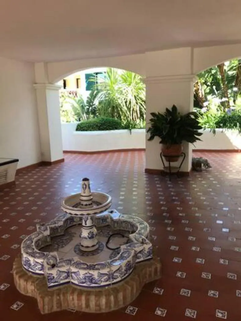 Appartement Pueblo Del Parque Avec Belle Terrasse Benalmadena Spain