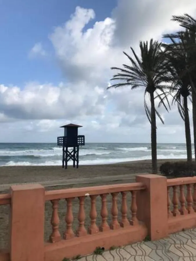דירה בנאלמדנה Appartement Pueblo Del Parque Avec Belle Terrasse